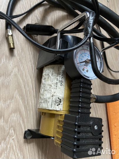 Насос автомобильный компрессор