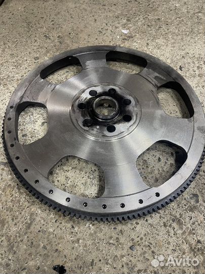 Маховик Mitsubishi 4N15 2021г