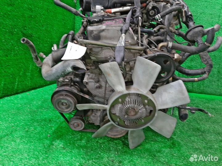 Двигатель toyota hiace regius RCH41 2001 3RZ-FE (2