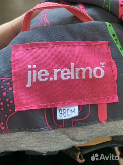 Демисезонный костюм для девочки 98