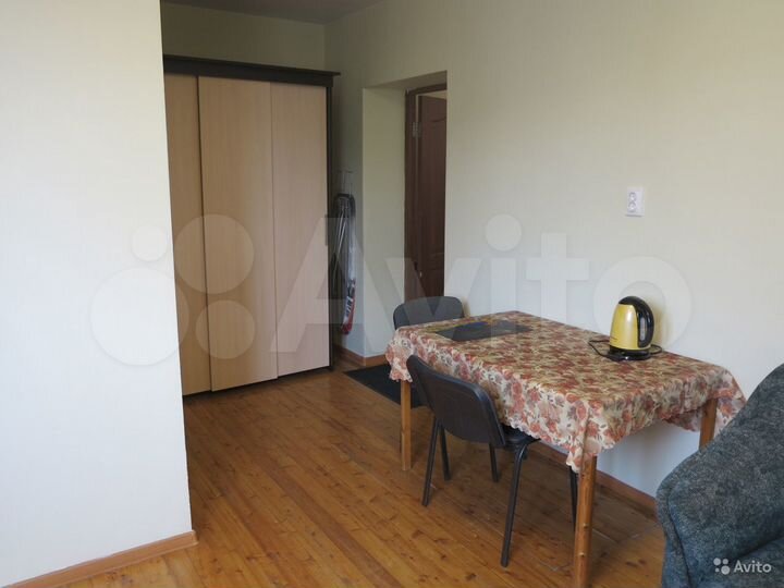 Комната 20 м² в 4-к., 1/1 эт.