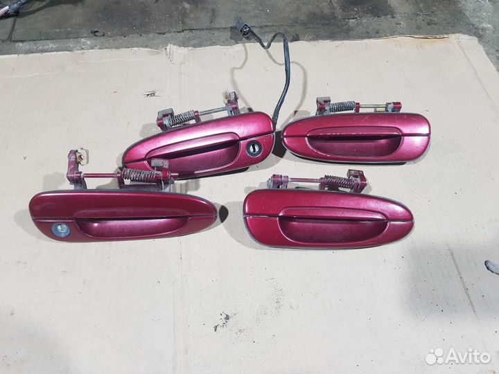 Ручка двери mazda 626