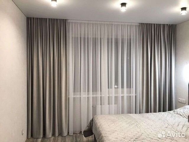 Шторы бархатные серо-бежевые новые
