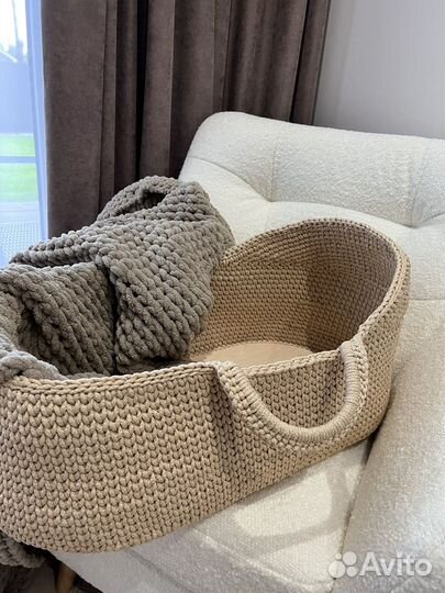 Вязаная люлька