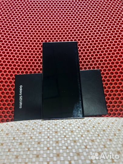 Samsung Galaxy S23 Ultra, 12/512 ГБ