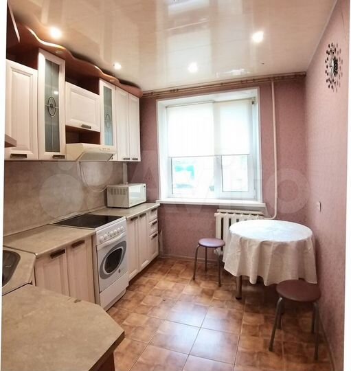 2-к. квартира, 53 м², 1/9 эт.