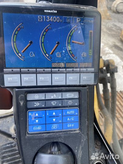 Гусеничный экскаватор Komatsu PC300-8, 2012