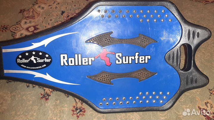 Roller surfer