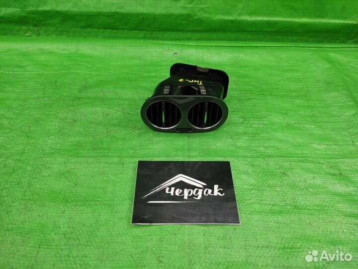 Дефлектор воздушный лев. перед. Volkswagen Tiguan