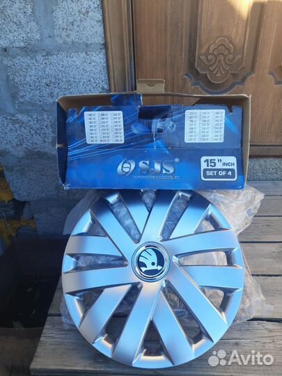 Колпаки шкода R 15. Комплект. Новые