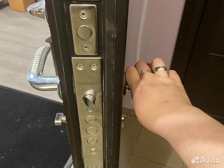 Дверь входная