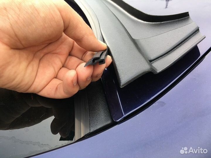 Накладка в проём заднего стекла Лада Гранта