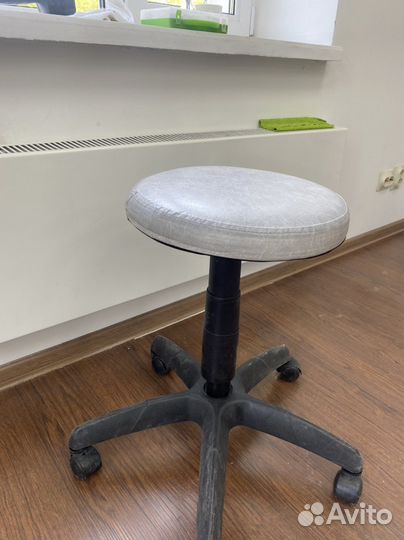 Стул для мастера