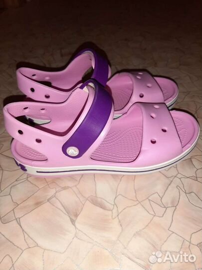 Сандалии детские Crocs