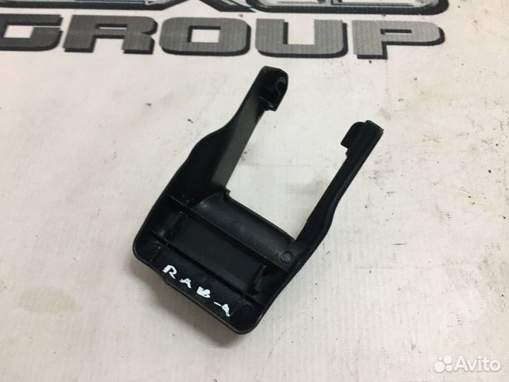 Накладка переднего сиденья лев. перед. Toyota RAV4