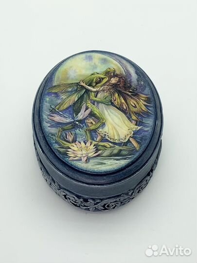 Шкатулка для украшений