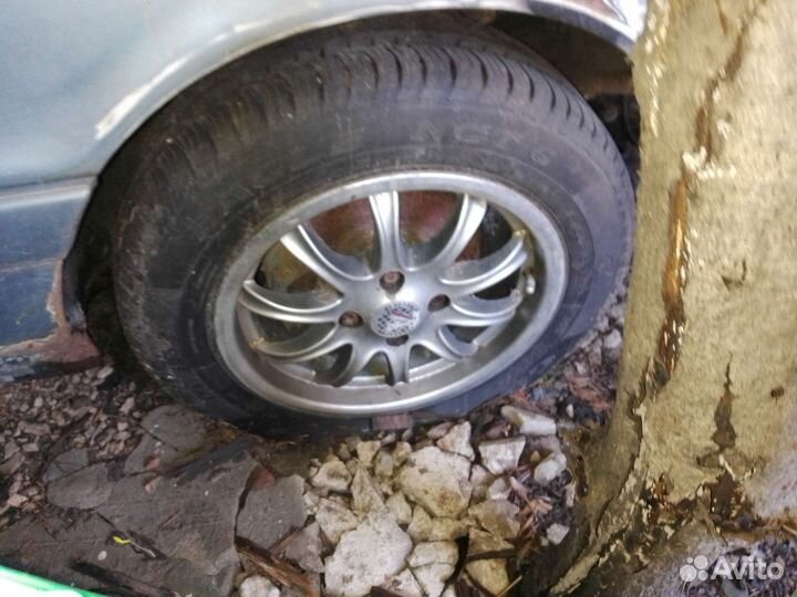 Авто на запчасти