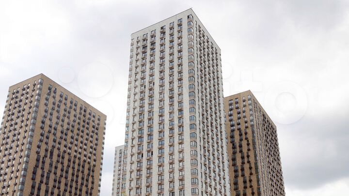 Квартира-студия, 25,6 м², 33/33 эт.