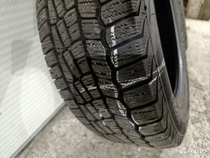 Viatti Brina V-521 215/60 R16 95T