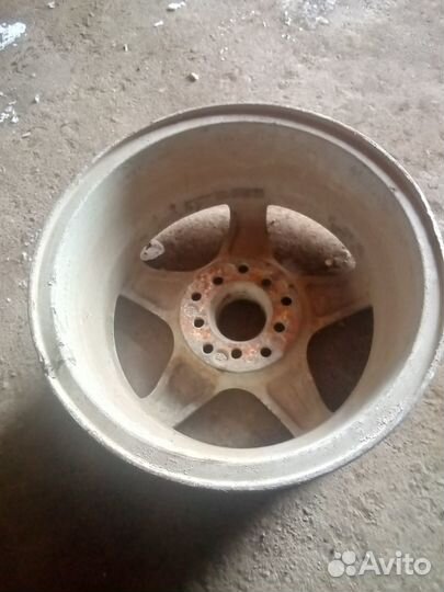 Продам литые диски