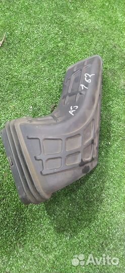 Воздухозаборник Audi A5 caeb 2011