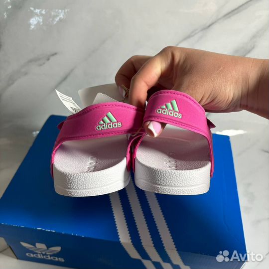 Сандалии adidas новые оригинал