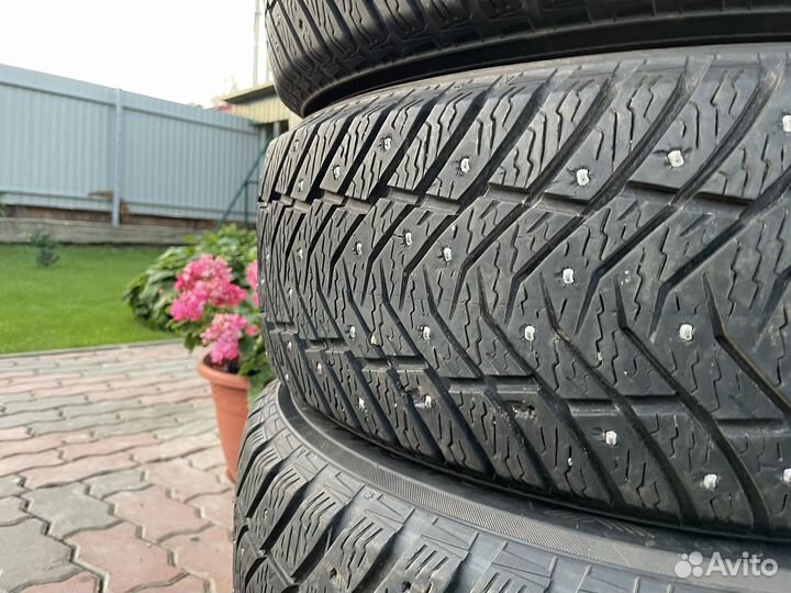 Yokohama Ice Guard IG65 225/60 R17