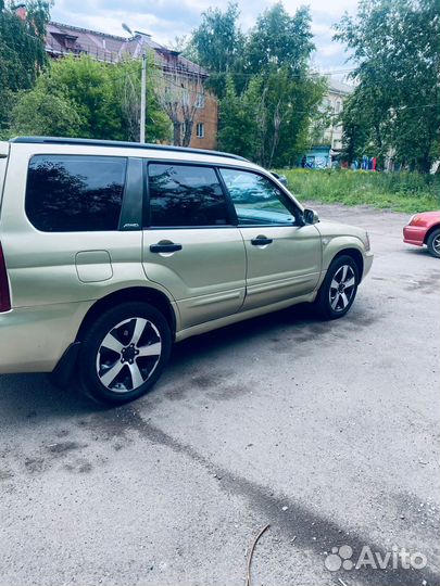 Subaru Forester 2.0 AT, 2003, 235 000 км