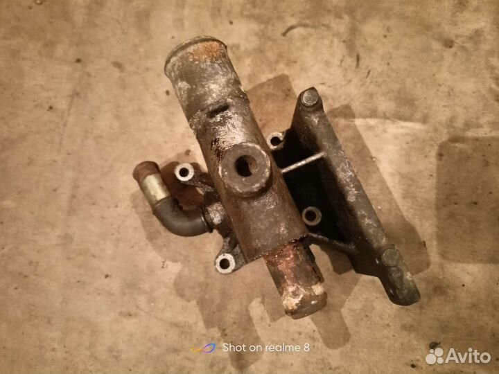 Тройник охлаждения мазда 3,6