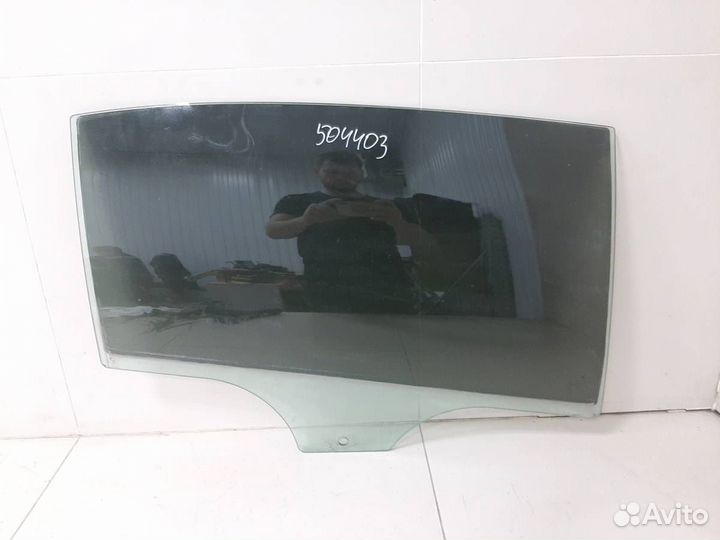 Стекло двери задней правой BMW 7-Series F01 2008-2015