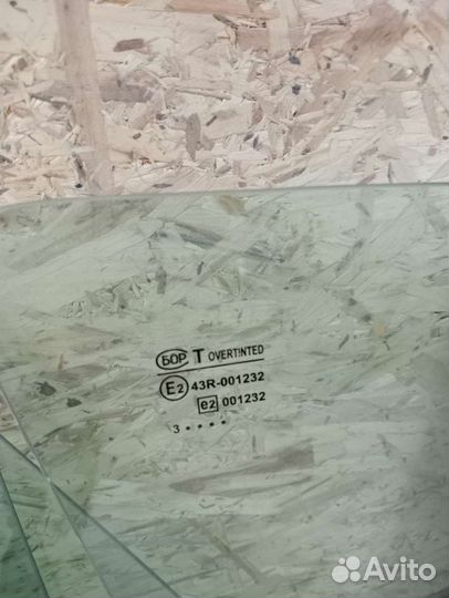 Стекло LADA granta