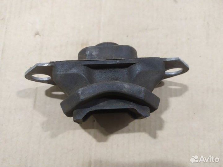 Подушка двигателя Nissan Almera G15 K4M 2013