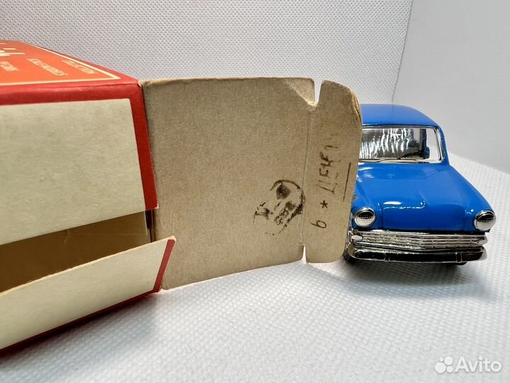 Модель СССР А7 Москвич-403 Novoexport