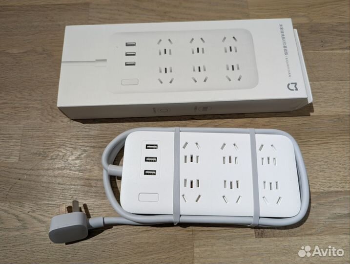Удлинитель Xiaomi Mi Power Strip 6+3