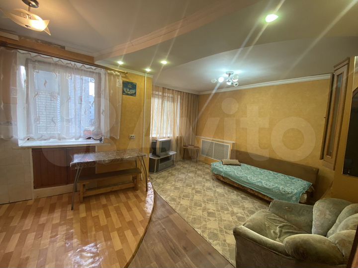 3-к. квартира, 60 м², 3/5 эт.