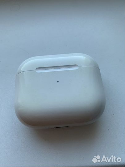 Кейс AirPods 3 (3rd generation) A2566 оригинал