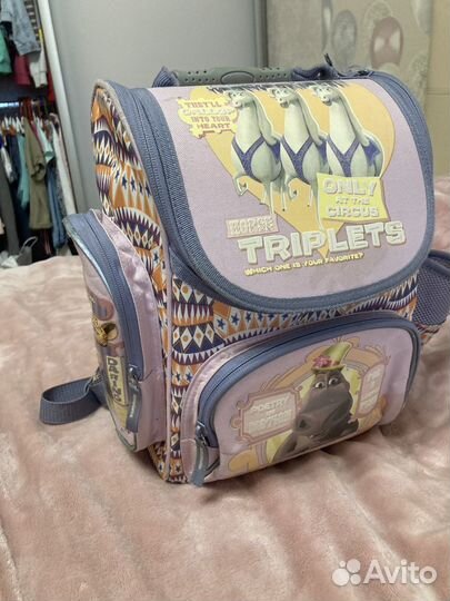 Рюкзак школьный