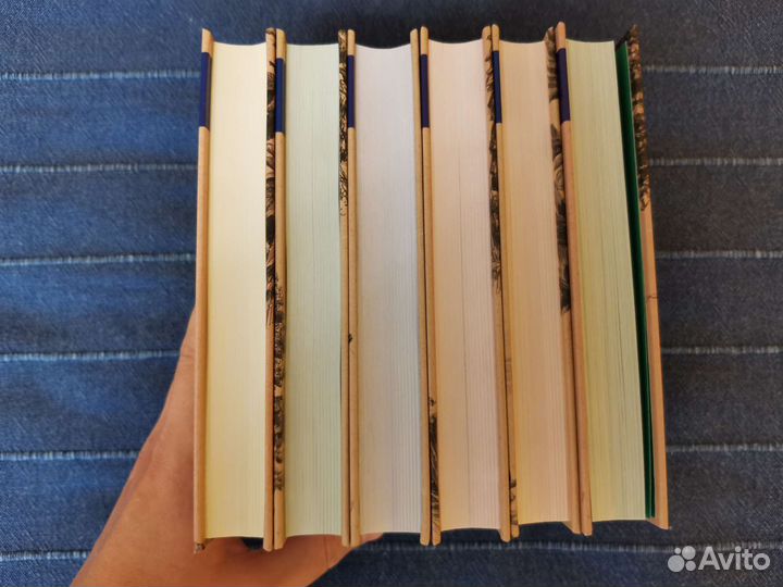 Комплект книг из серии 