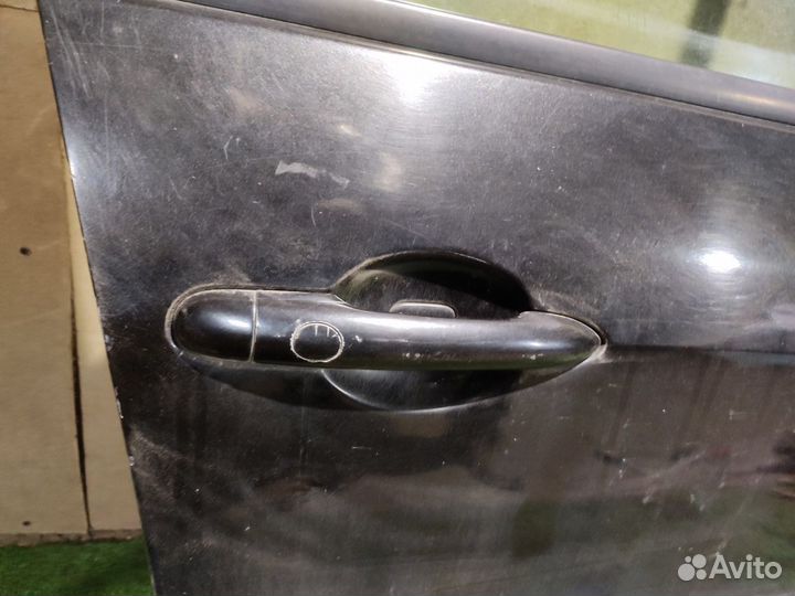 Дверь передняя правая Renault Scenic II (2003—2006