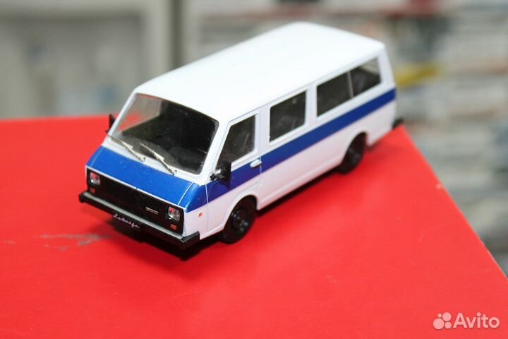 Автолегенды СССР №74раф-22038 