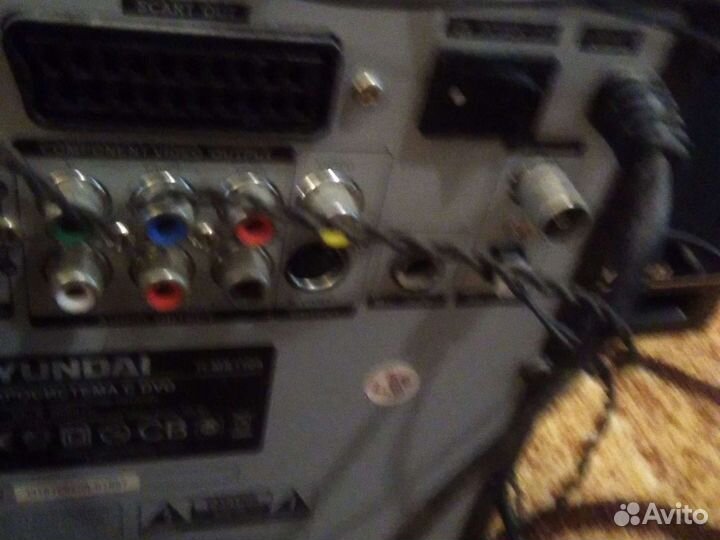 Музыкальный центр hyundai H-MS 1104 б/у