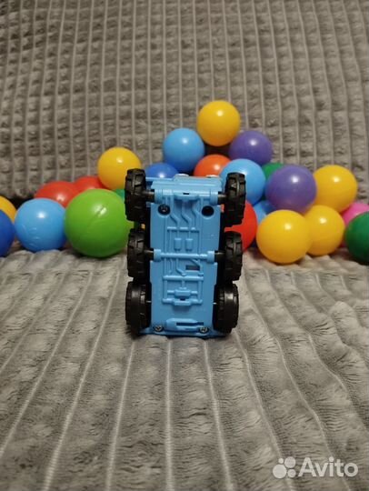 Машинка -игрушка