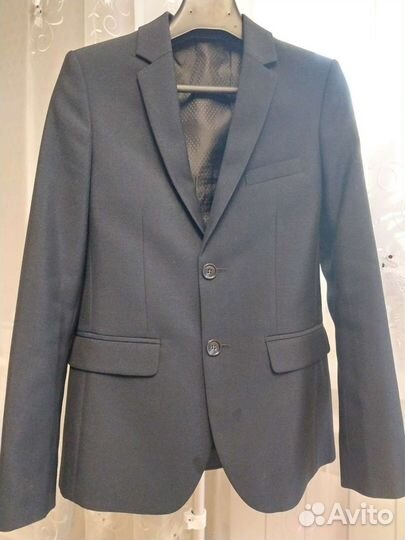 Костюм школьный