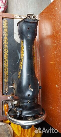 Швейная машинка бу