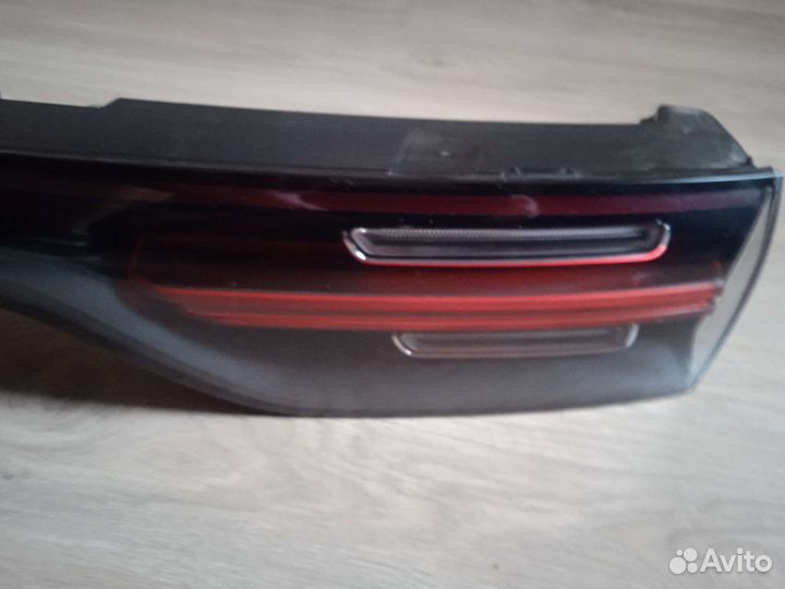 Фонарь центральный Porsche Cayenne 3