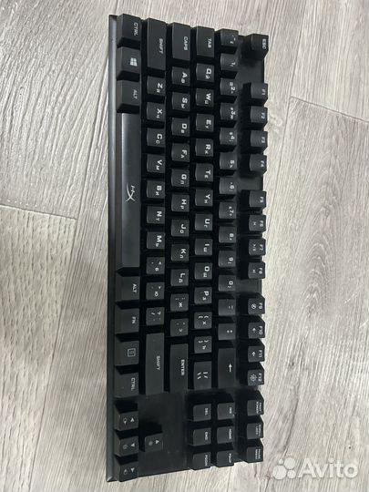 Игровая клавиатура hyperx
