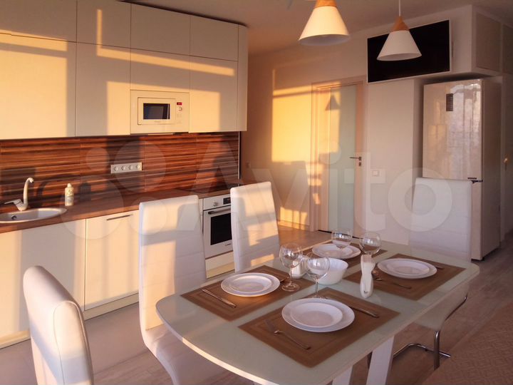 3-к. квартира, 96 м², 8/14 эт.