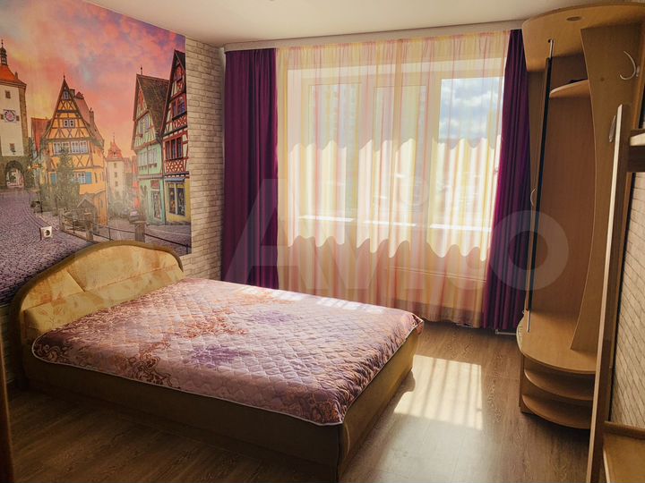 3-к. квартира, 92 м², 3/10 эт.