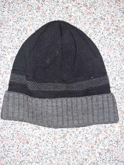 Шапка новая на флисе