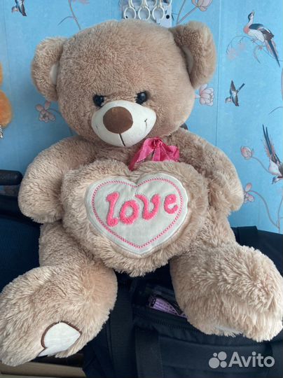 Плюшевый медведь